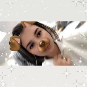 Meet your Posher, Maria paula